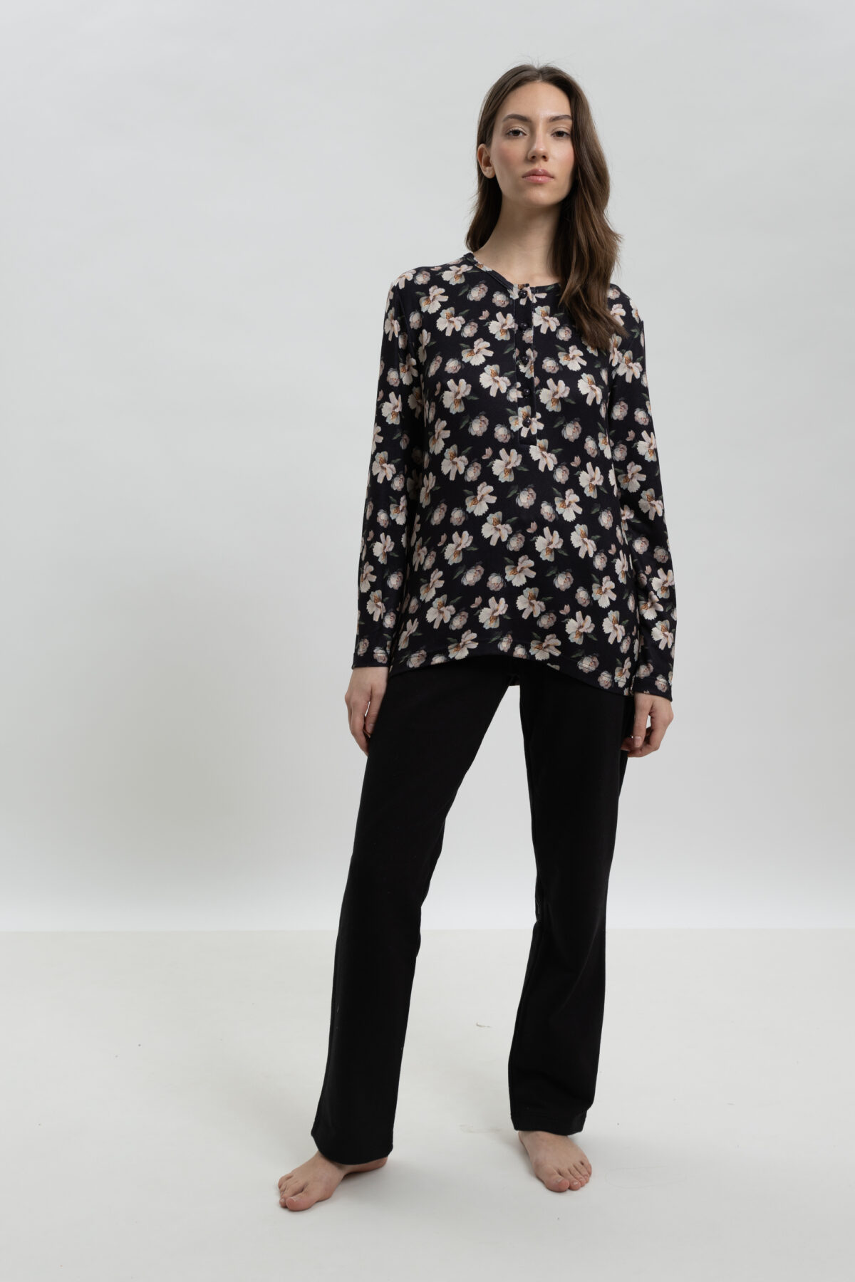 ΓΥΝΑΙΚΕΙΑ ΠΥΤΖΑΜΑ ΣΕΤ ΜΕ FLORAL ΜΠΛΟΥΖΑ - Image 4