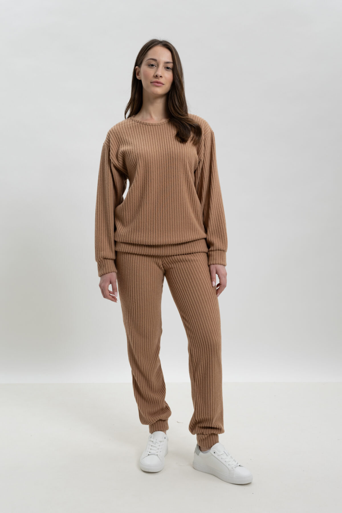ΓΥΝΑΙΚΕΙΟ ΣΕΤ LOUNGEWEAR ΠΛΕΚΟ ΜΕ V ΛΑΙΜΟΚΟΨΗ ΚΑΙ ΠΑΝΤΕΛΟΝΑ - Image 3