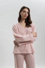 ΓΥΝΑΙΚΕΙΟ ΠΛΕΚΤΟ ΣΕΤ ΦΟΡΜΑΣ ΜΕ ΜΠΛΟΥΖΑ V ΚΑΙ ΠΑΝΤΕΛΟΝΑ - Image 3