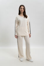 ΓΥΝΑΙΚΕΙΟ ΣΕΤ ΦΟΡΜΑΣ RIB ΠΛΕΚΤΟ ΜΕ V ΛΑΙΜΟΚΟΨΗ ΚΑΙ ΠΑΝΤΕΛΟΝΑ